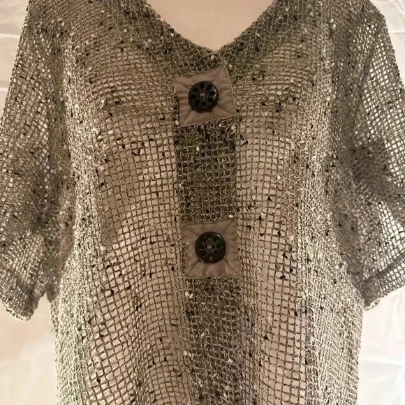 Blair Women's Blouse with Button Detail - Picture 1 of 7